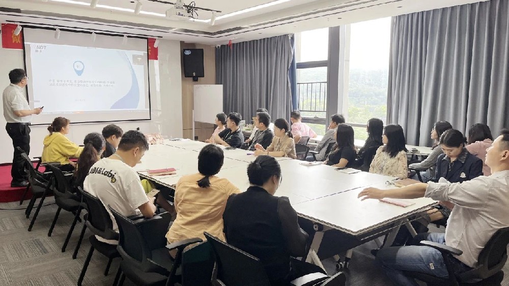 深圳微視舉行2月績效經營分析會，共鑄團隊輝煌！